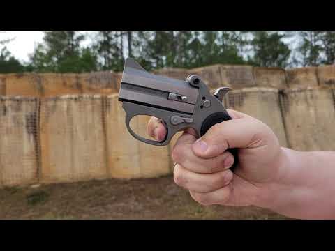 Bond Arms Honey B .22 WMR slo-mo muzzle blast