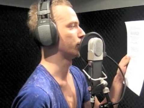 Cosmos stāsta pasakas. Darbs studijā. 4. sērija. Dziesmas "Pasaki man un tev" ieraksts.