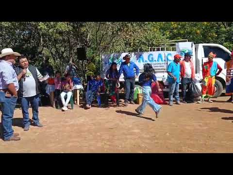 Entrega de víveres y regalos navideños en aldea el pinal Zapotitlan Jutiapa