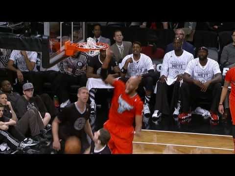 Taj Gibson's BIG Follow-Up Slam - Top NBA Christmas Play #4