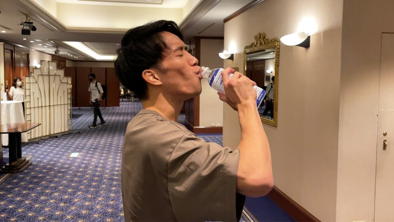 試合前日の計量からリカバリーまでの様子