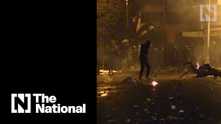 Download lagu Police and protesters clash in Siliana, Tunisia mp3