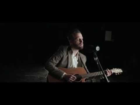 Ross Breen ~ One Last Kiss (acoustic performance)