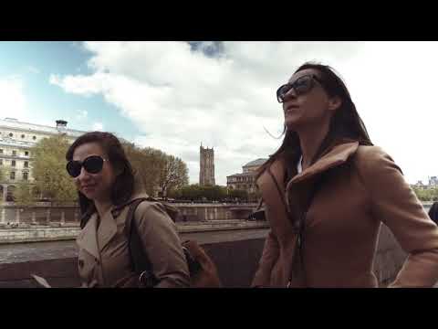 Paris in a Day with Montmartre, Louvre & Eiffel Tower