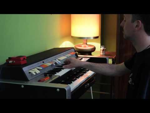 Farfisa VIP-255 49-Key Dual Keyboard Organ β
Farfisa VIP 255 β
Iconic 70s Drawbar Organ β
RARE Vintage from 70s Combo Organ β
Classic 70s Sound β
Cleaned & Fully Checked β
Worldwide Shipping image 9