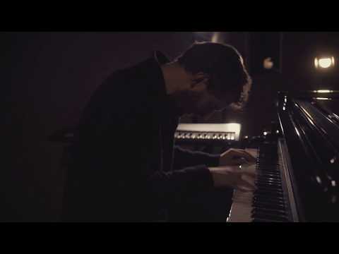 Tom Rogerson - March Away (Live in Berlin)