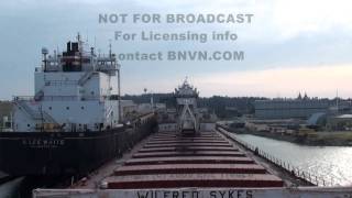 preview picture of video 'Wilfred Sykes Sturgeon Bay Departure Spring 2010'