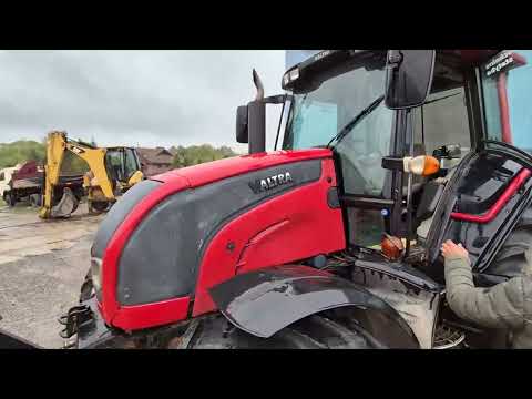 Valtra N141H, тракторы