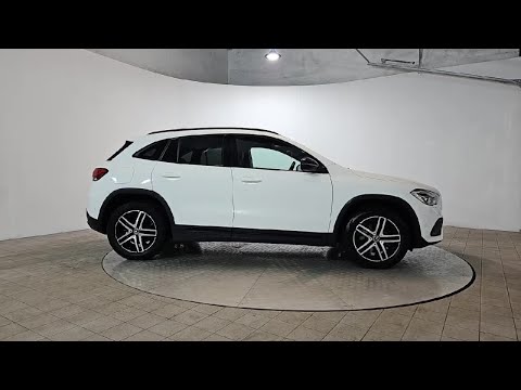 Mercedes-Benz GLA Progressive Line with Night Pack - Image 2