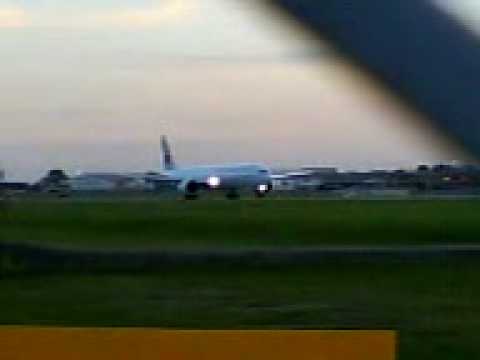 Montreal Trudeau Airport by  Elias Ghossein