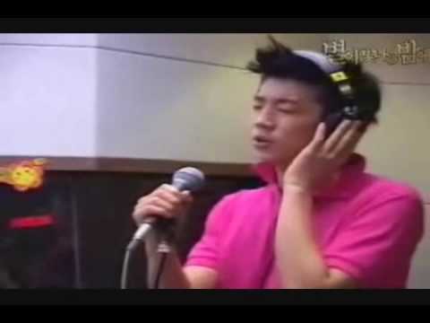 2PM Wooyoung singing on radios