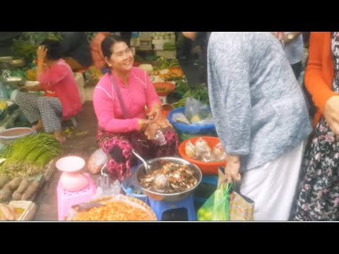 Fresh Food And Breakfast In Market - Daily Life In Phnom Penh Market- Food Tour Video