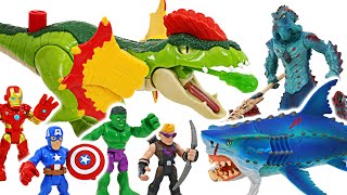 Hulk, Iron Man! Defeat the monsters with the dinosaur Dilophosaurus! | DuDuPopTOY
