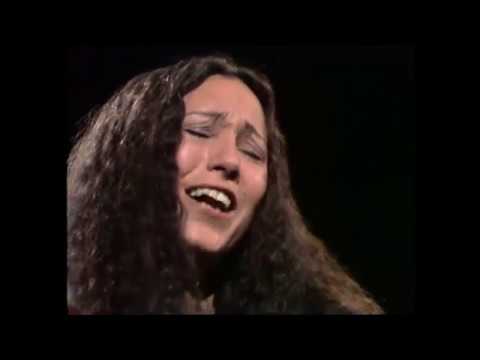 Julie Felix - Lady with the braid -  Live 1974