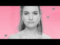Lily James X L OFFICIEL NL