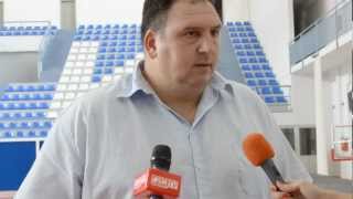 preview picture of video 'Zoran Stevanović posjetio sportsku dvoranu u Palama'