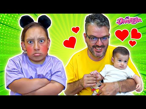 Maria Clara e a História Engraçada de um NOVO IRMÃO BEBÊ FOFINHO - MC Divertida