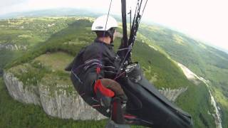 preview picture of video 'Парапланери на Скалско / Paragliding Skalsko Bulgaria'
