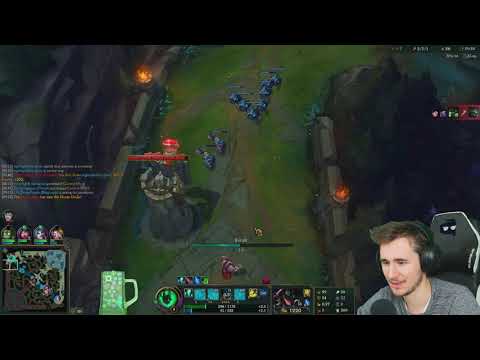 E BECCATI STA CINGHIATA - League of Legends ITA #1455