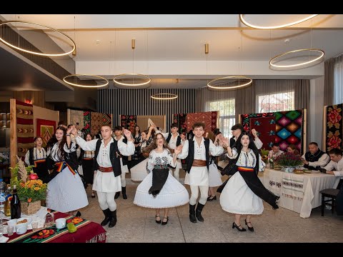 Ansamblul folcloric „Floricica din Poiană” – Poiana Mărului, partea a II-a