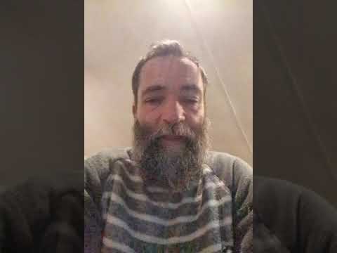 Szégyellem és gyűlölöm, hogy apám a Hit Gyülekezete része volt. Szégyellem és gyűlölöm, hogy én is.