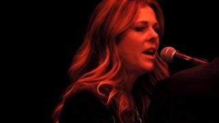 Rita Wilson Liner Notes Live 2015