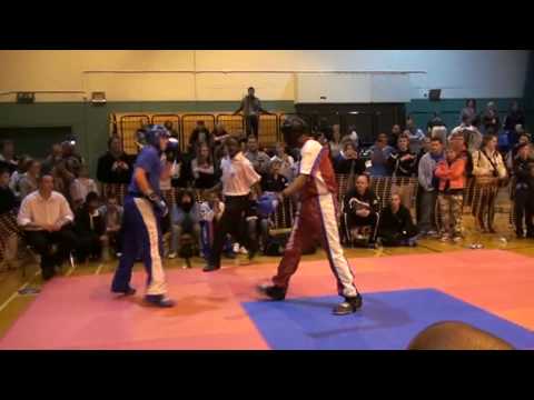 Michael Page vs Alfie Davies.mpg