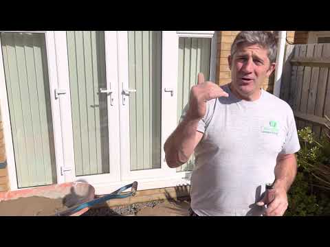 Saturday Morning Live with Johnyboy - from 10:30 - 11.30 in 4K