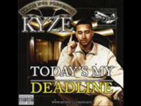 Gigs Ft Young Spray - Bagin up the graft