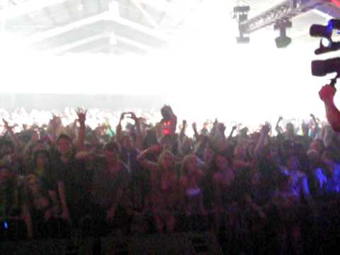 WILL BAILEY @ LOVE GROOVE VICTORVILLE 2011