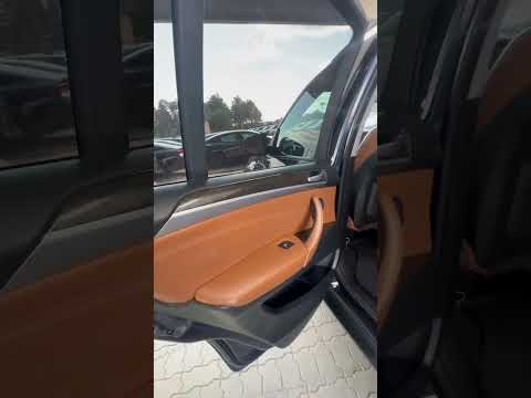 фото bmw x5 ii (e70) 0