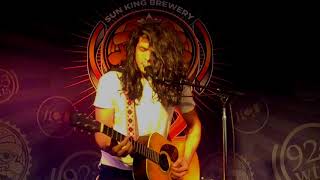 Billy Raffoul  "Acoustic" (Live From Sun King Studio 92)