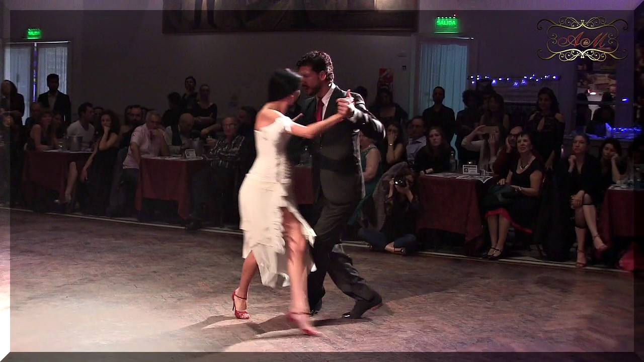 Natacha Poberaj, Julio Bassan y Orquesta Color Tango en Salón Canning Naranjo en Flor