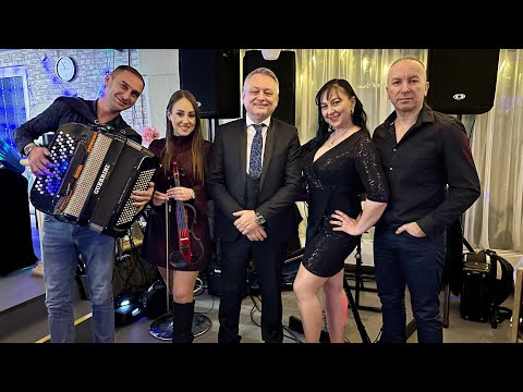 Milica Gogin & Nena Lazarevic - Srecna Nova godina 🍷 Kolo iz Arbona 🇨🇭