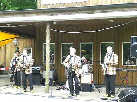 See you later alligatorFranny and the Fireballs -  live an der Oberalster in Hamburg