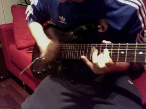 Francesco Filigoi - Tapping lick with MusicMan JP7 BFR