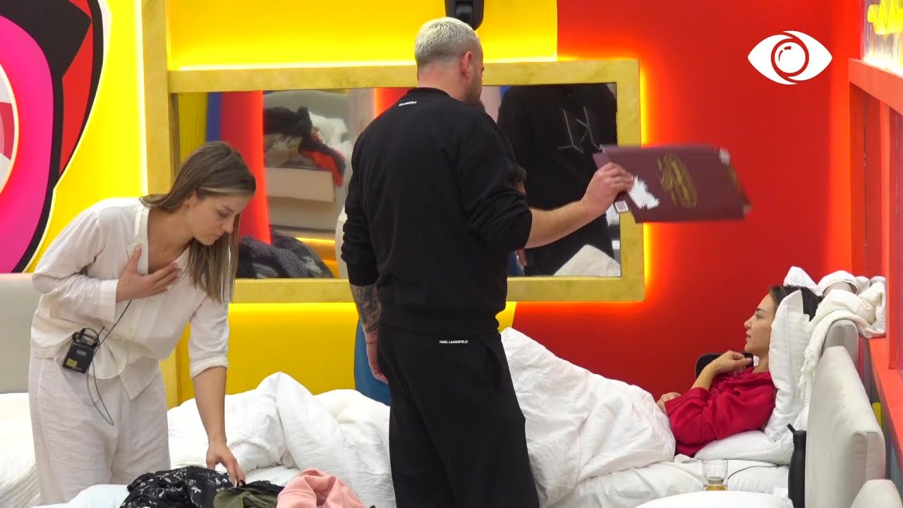 Ku je o Kleopatra!, Kiara përpiqet të rikuperohet, banorët kujdesen