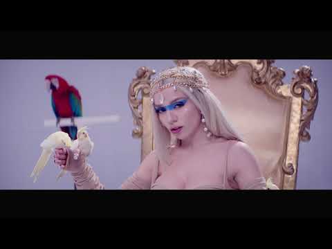 Ava Max - Kings & Queens