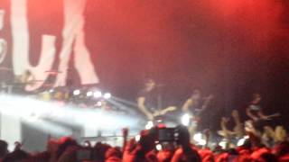 So Long, and Thanks For All the Booze Intro/The Reckless and The Brave (Live) - All Time Low