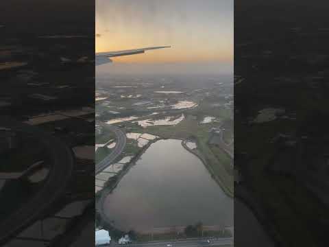 Aterrissando no aeroporto internacional de Taipei, Taiwan, 14 de fevereiro de 2023
