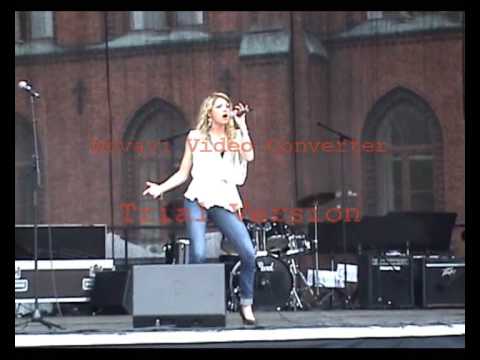 Michaela Osberg-Dalja singing Helena Paparizou