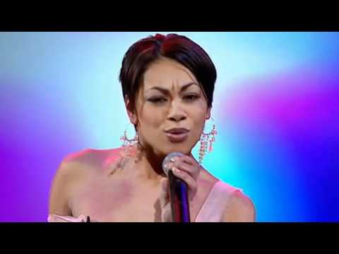 Prinnie Stevens - Natural Woman