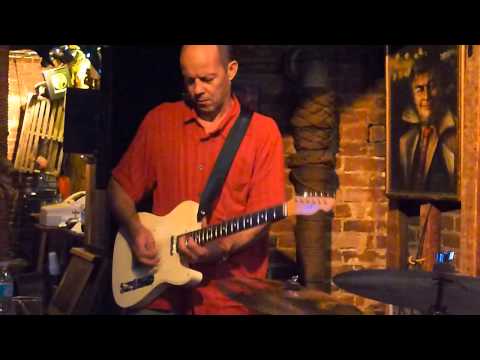 One Way Out by Pete Kanaras Blues Band @ Cat's Eye 8/2/12