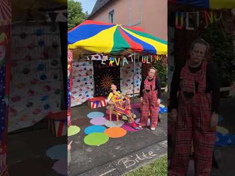 Auftritt der Clowns
