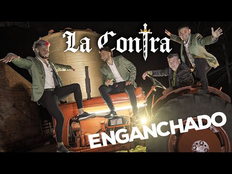 A Punto Caramelo / Mi Segunda Vida / A Traves Del Vaso - La Contra (Videoclip Oficial)