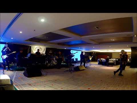 Queen Medley songs cover by Borneo Cakrawala