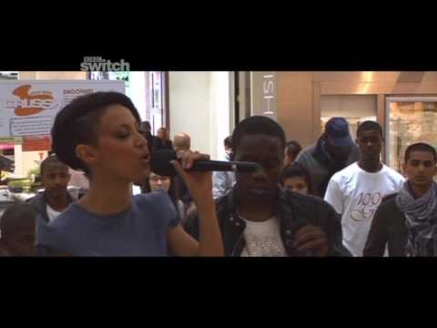 [HD] Tinchy Stryder & Amelle Berrabah (Sugababes) - Never Leave You (Live & Acoustic - BBC Sound)