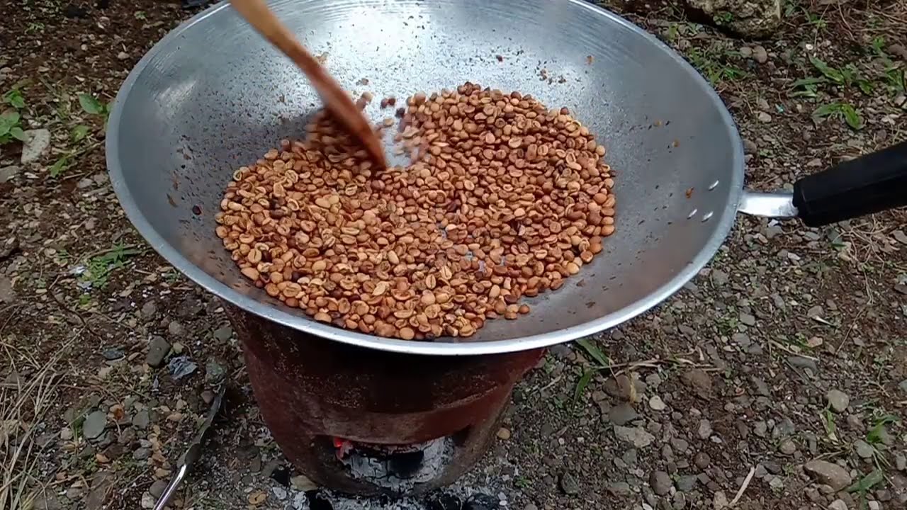 Coffee Bean Roasting in a Pan for the First Time | Kalinga Coffee Beans | Robusta