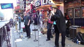 East River Blues Band.BB King's.Messin' with the Kid.2010.03.21.mp4