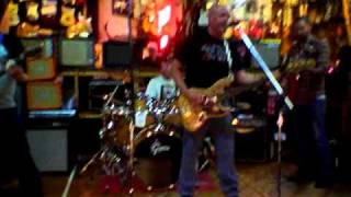 2010 Rockin&#39; Robin Christmas party 05.mov